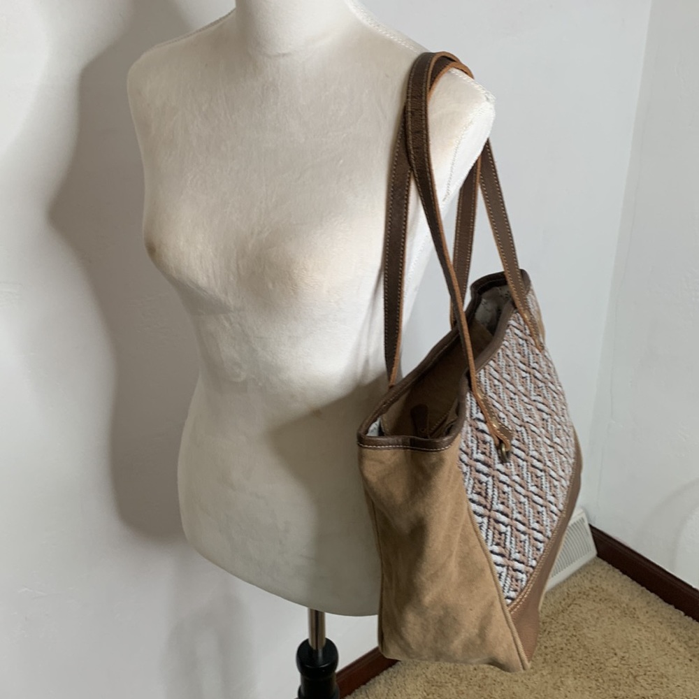 Myra Bag Brown Criss Cross Pattern Shoulder Bag Tote - Picture 15 of 15